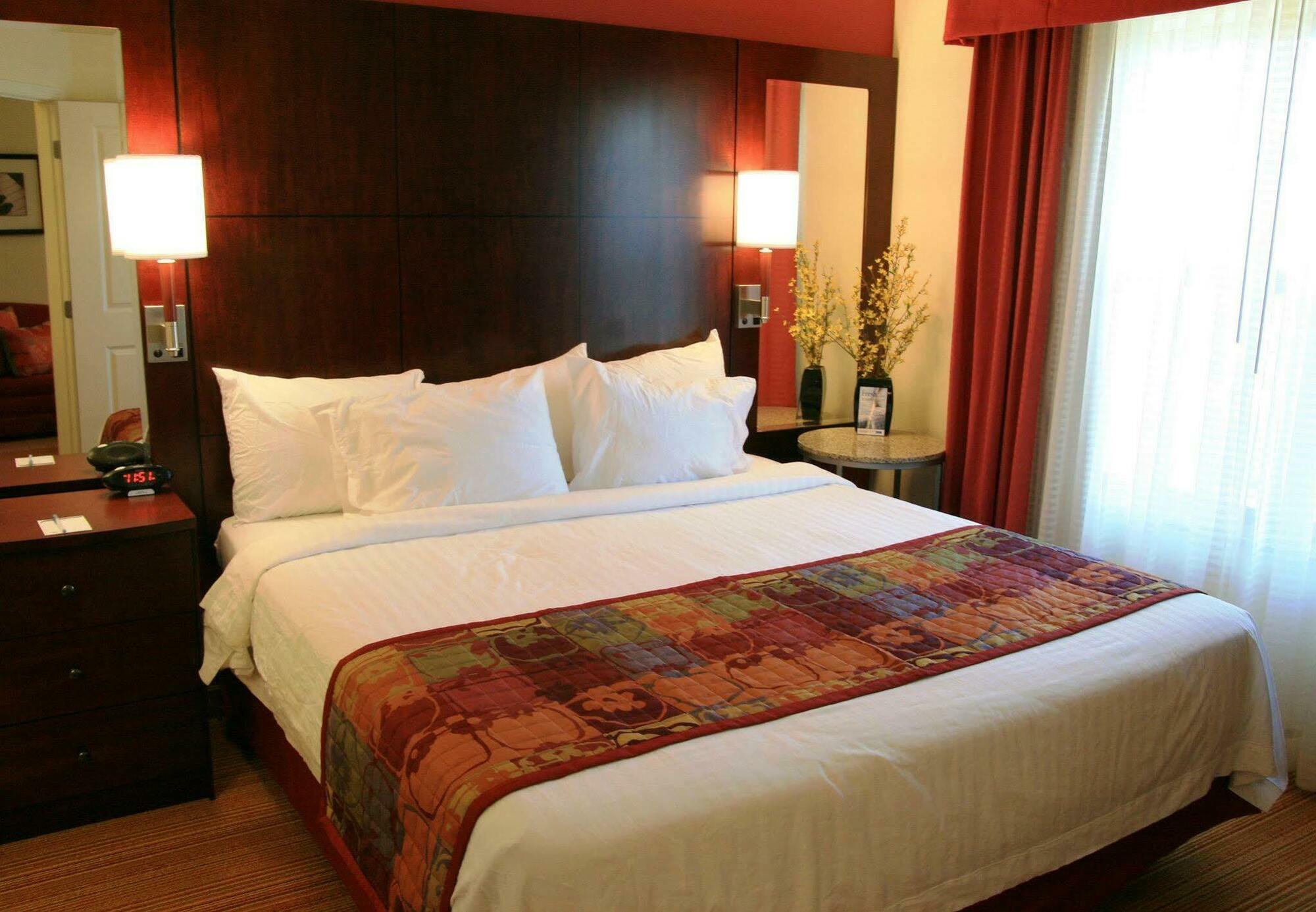 Residence Inn By Marriott Lincoln South Bagian luar foto